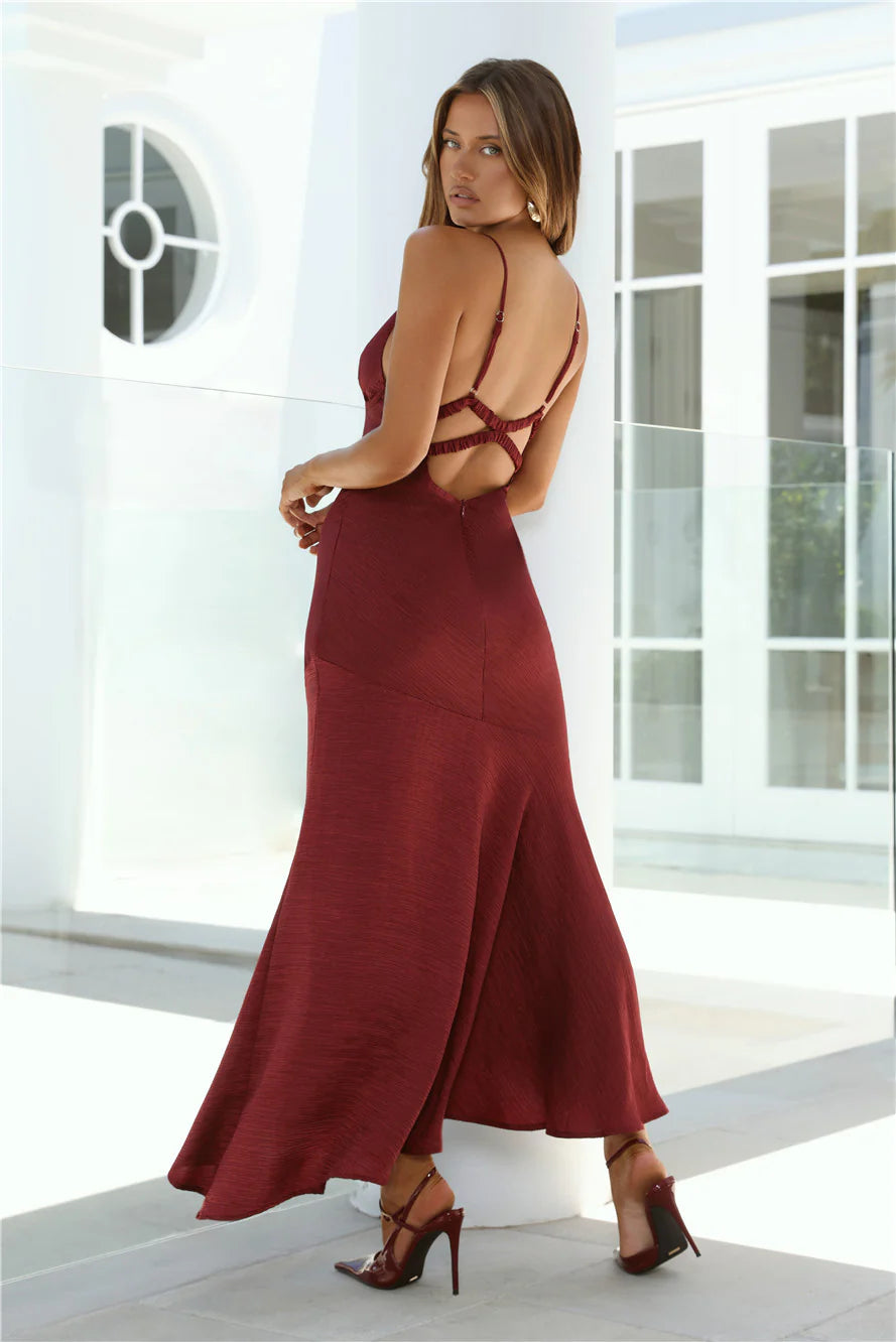 Enchanted Glow Maxi Dress Burgundy